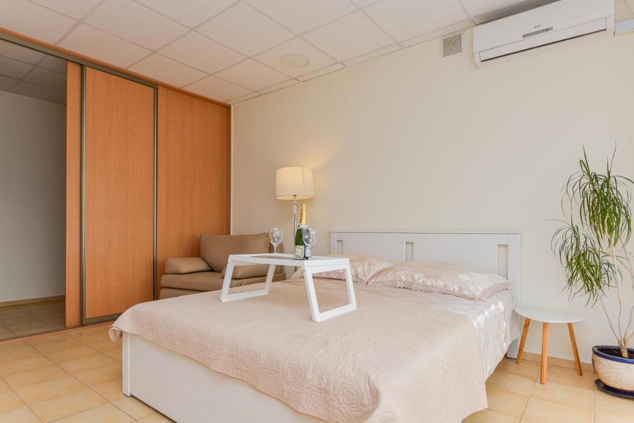 Palanga Center Studios Εξωτερικό φωτογραφία